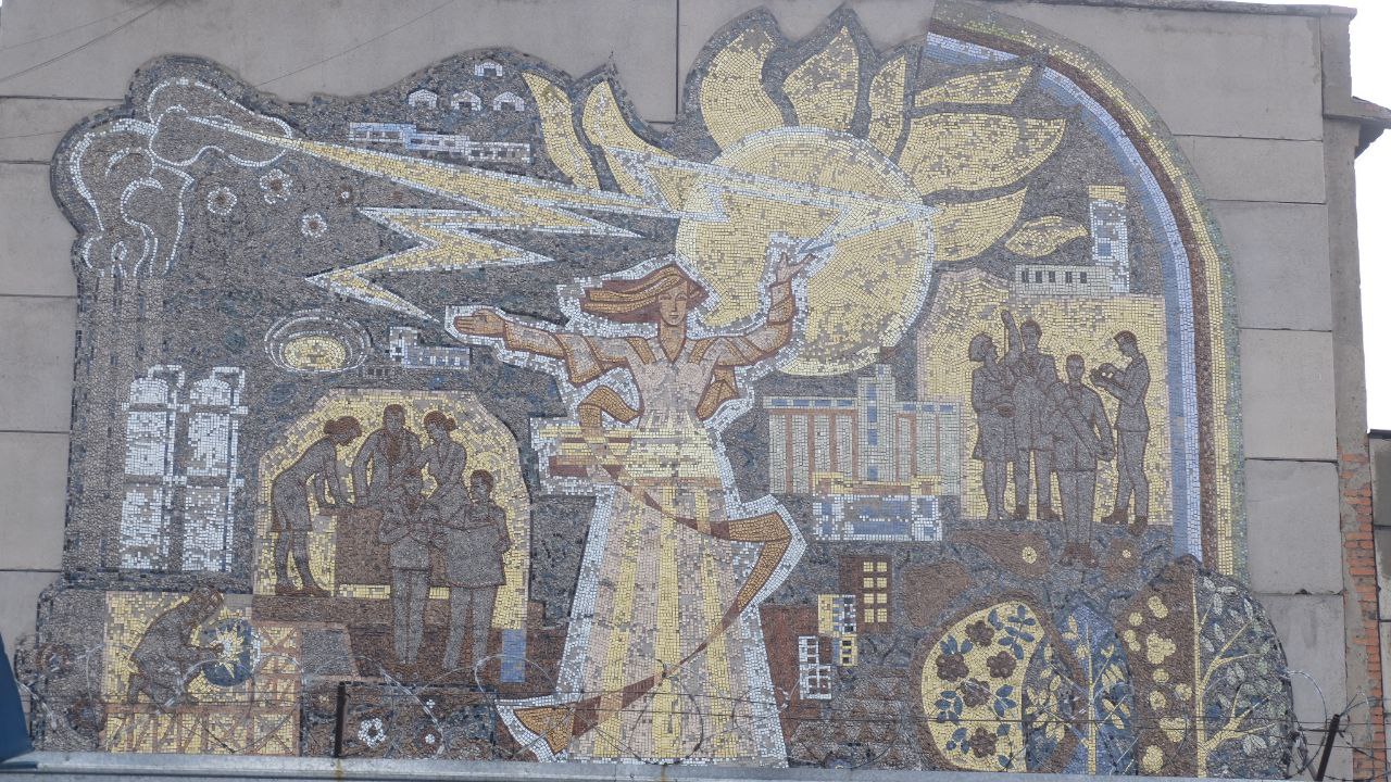 Несущая тепло и свет ТЭЦ в Петропавловске может превратиться в руины