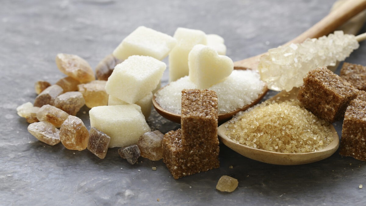 Оптовых поставщиков сахара в Караганде обвинили в ценовом сговоре