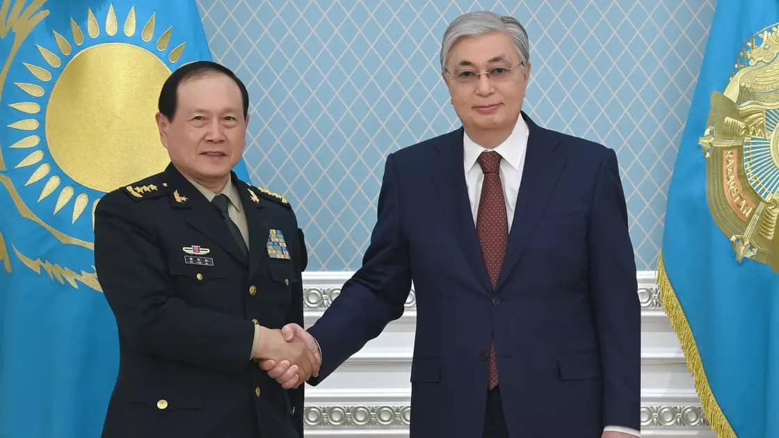 Китай берёт ответственность за стабильность в Казахстане - общественник