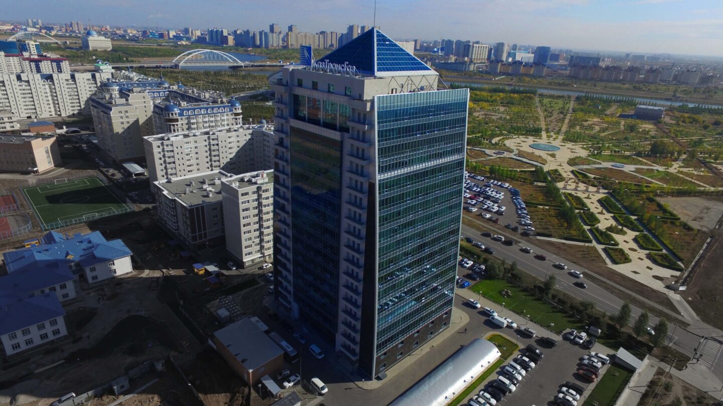 Газ, заводы и отель: как строилась империя Кайрата Шарипбаева под защитой Дариги Назарбаевой