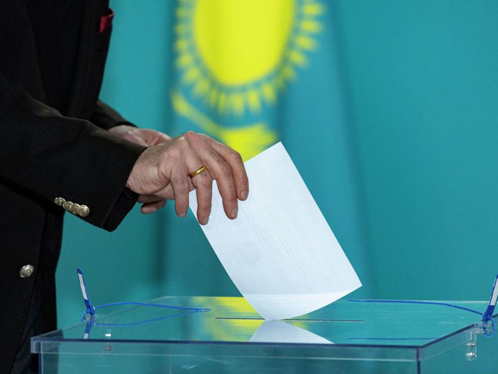 Токаев подписал указ о проведении референдума 5 июня