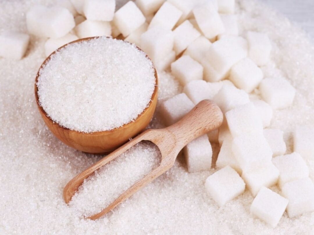 Цены на сахар взлетели по всему Казахстану. Куда смотрит Минторговли?