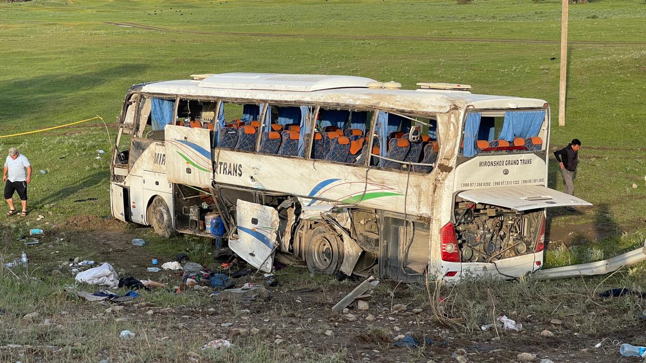 В Жамбылской области в аварию попал рейсовый автобус