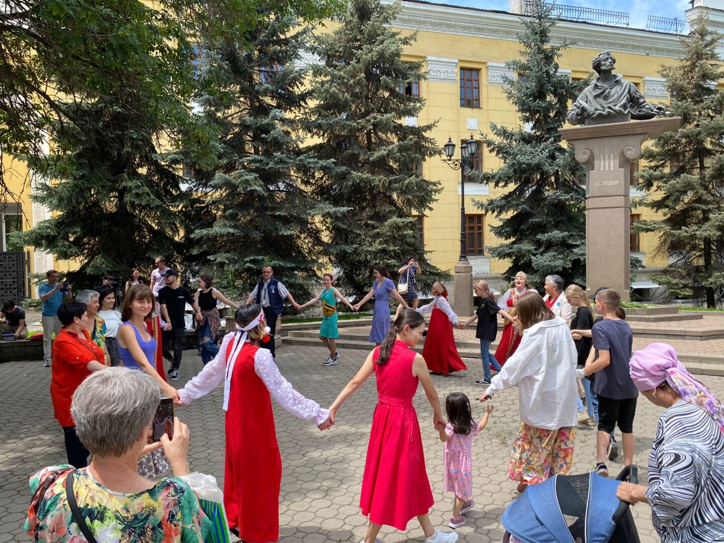 Пушкин остаётся в Казахстане: судьба поэта в свете мировой политики
