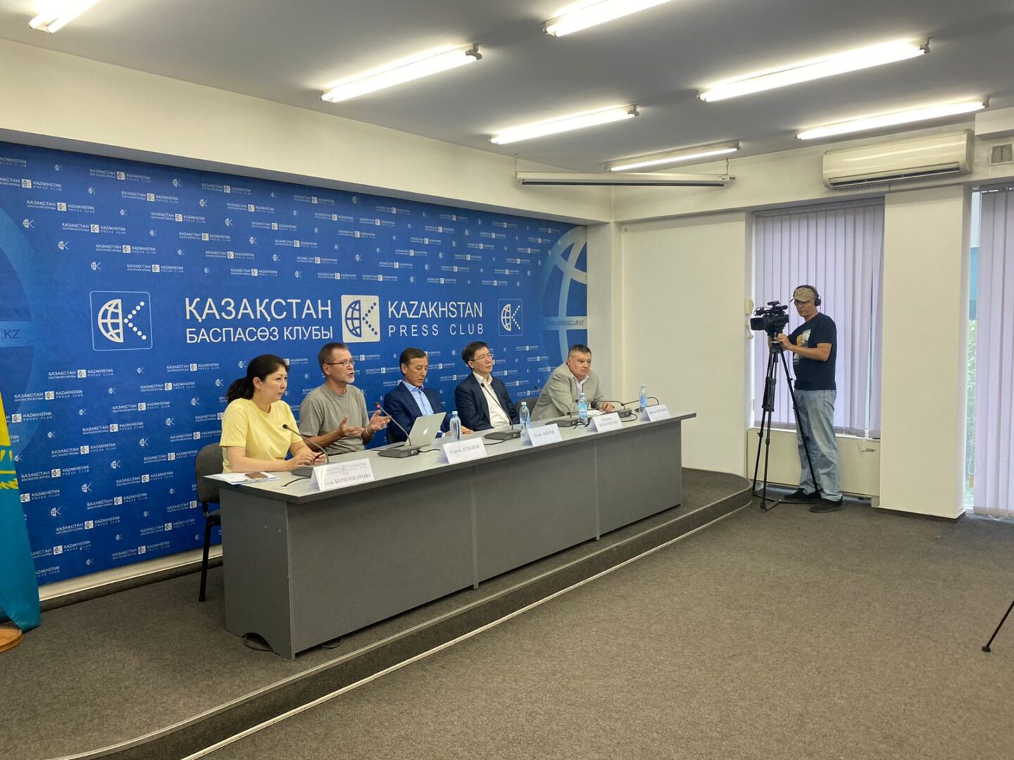 Абилов создаёт фонд возврата активов Казахстана