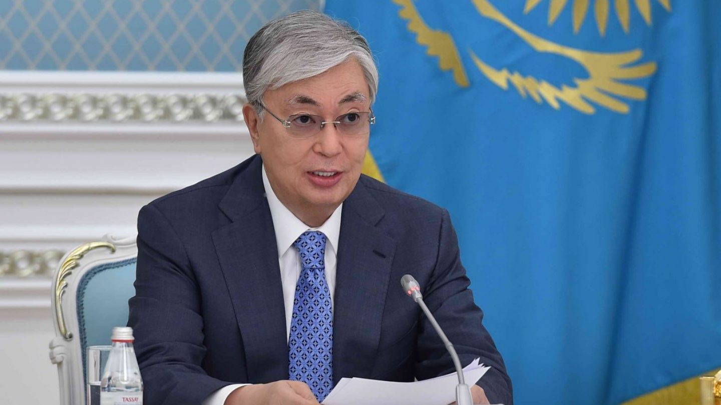 Токаев поручил обновить коммунальные сети в Казахстане