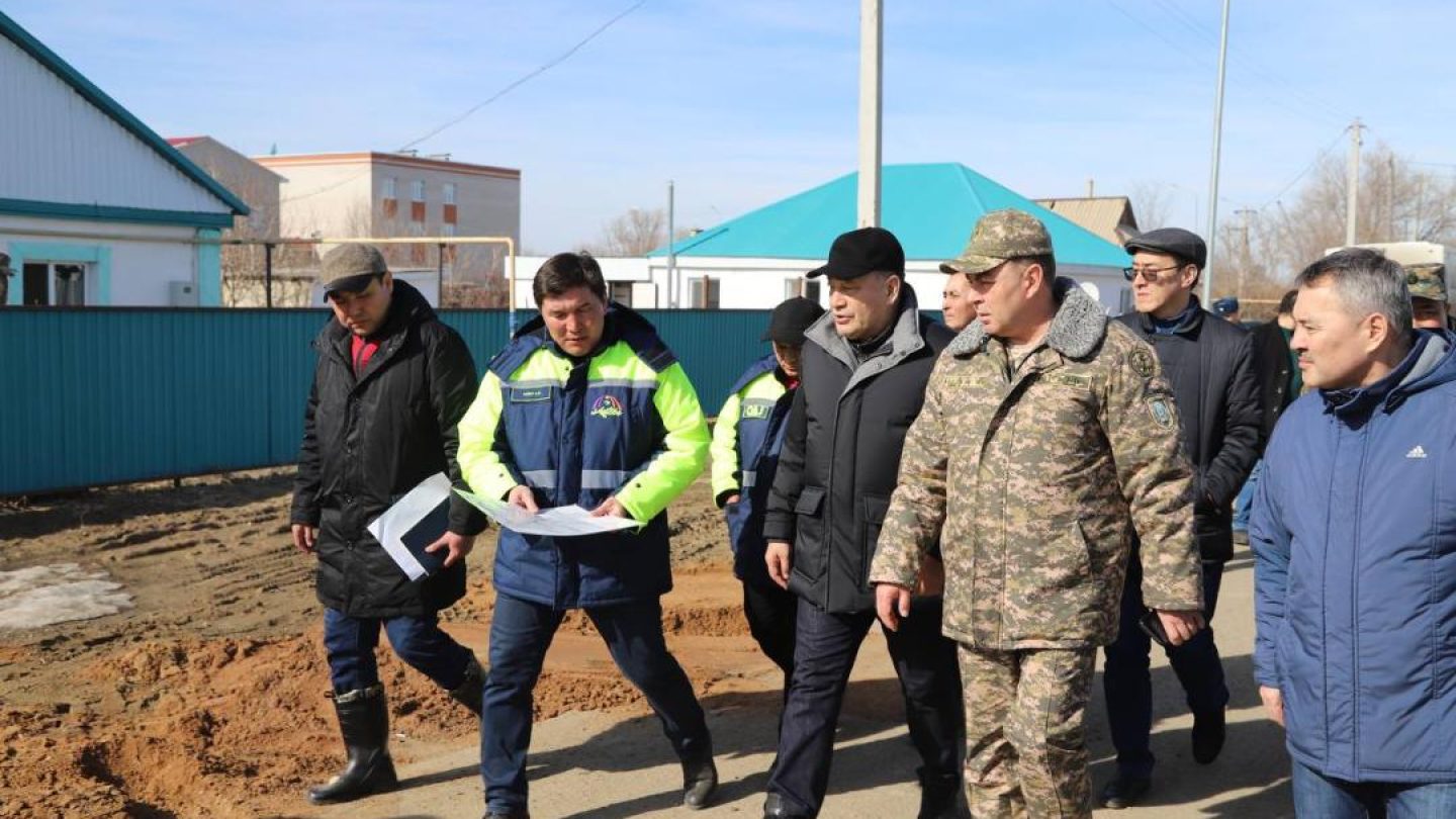 Ситуация под контролем – Ильин после облета подтопленной Актюбинской области